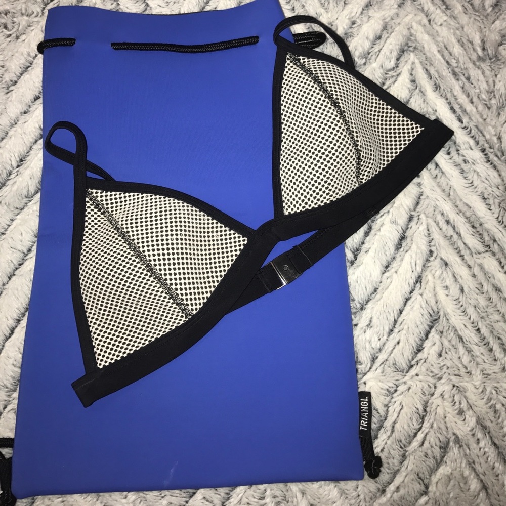 Triangl top